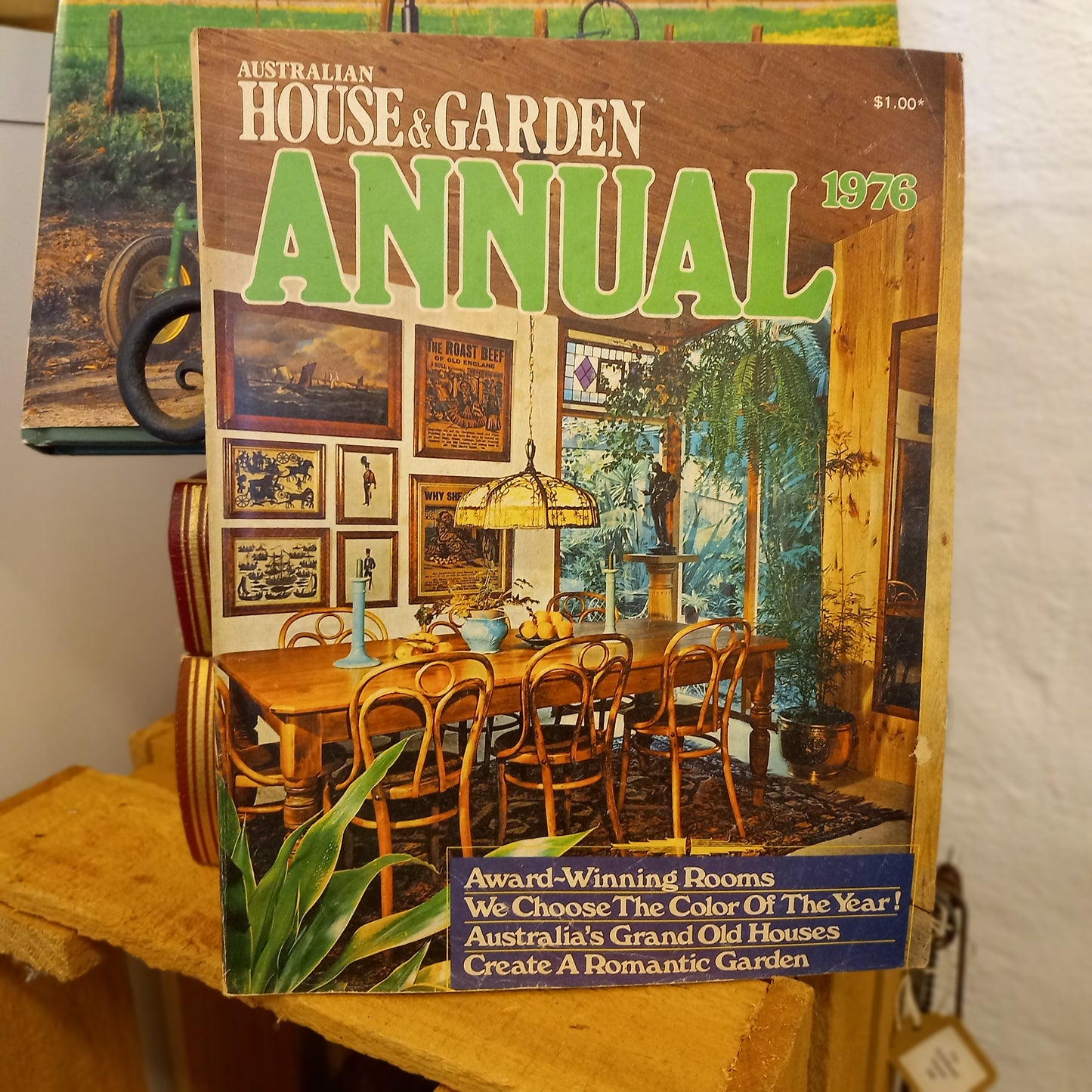 Australian House & Garden Annual – 1976-Vintage annual / Home and garden reference-Tilbrook and Co