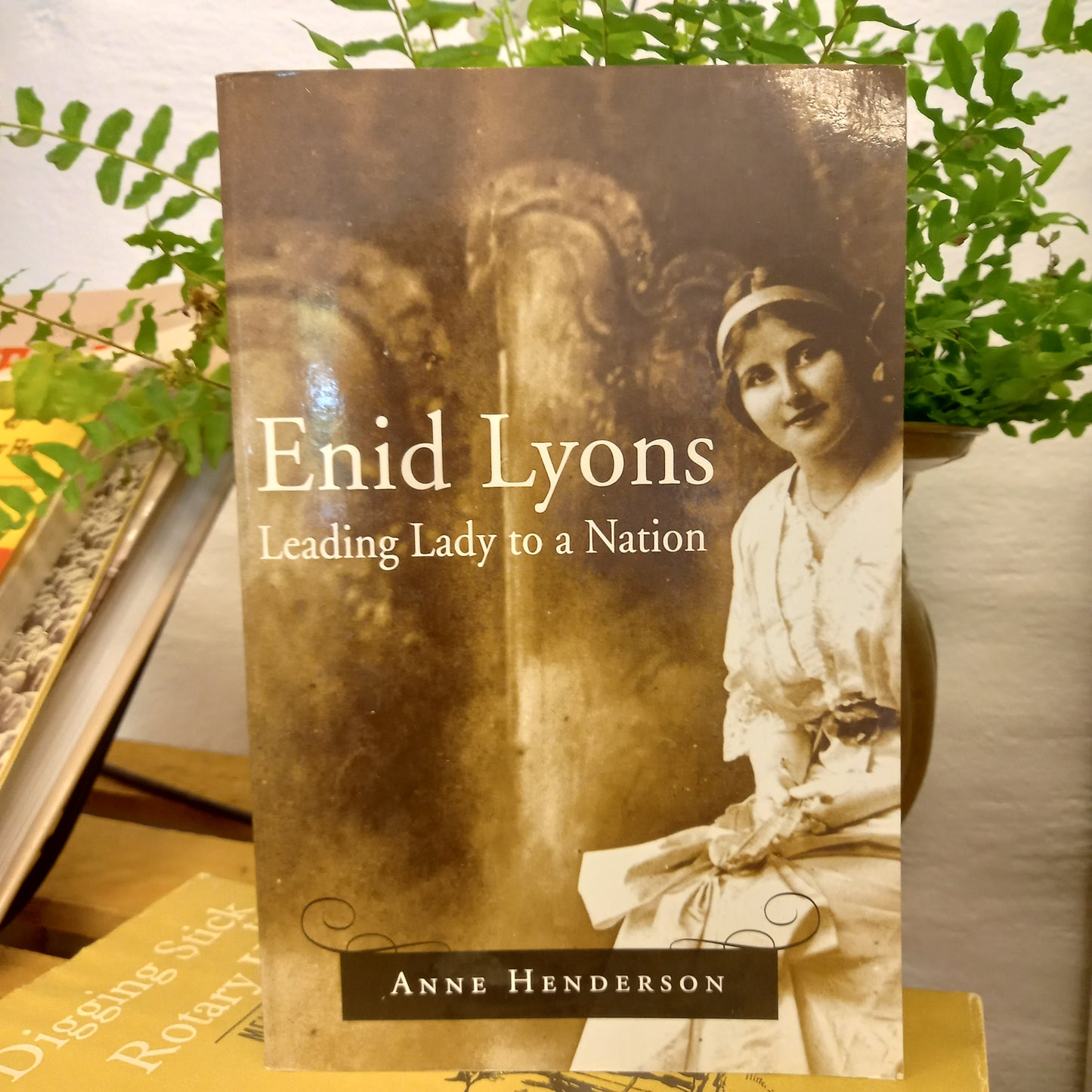 Enid Lyons Leading Lady to a Nation by Anne Henderson-Book-Tilbrook and Co