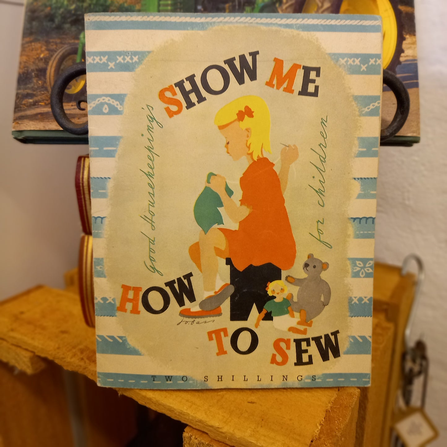 Good Housekeeping's Show Me How To Sew-Vintage sewing guide / Home economics-Tilbrook and Co
