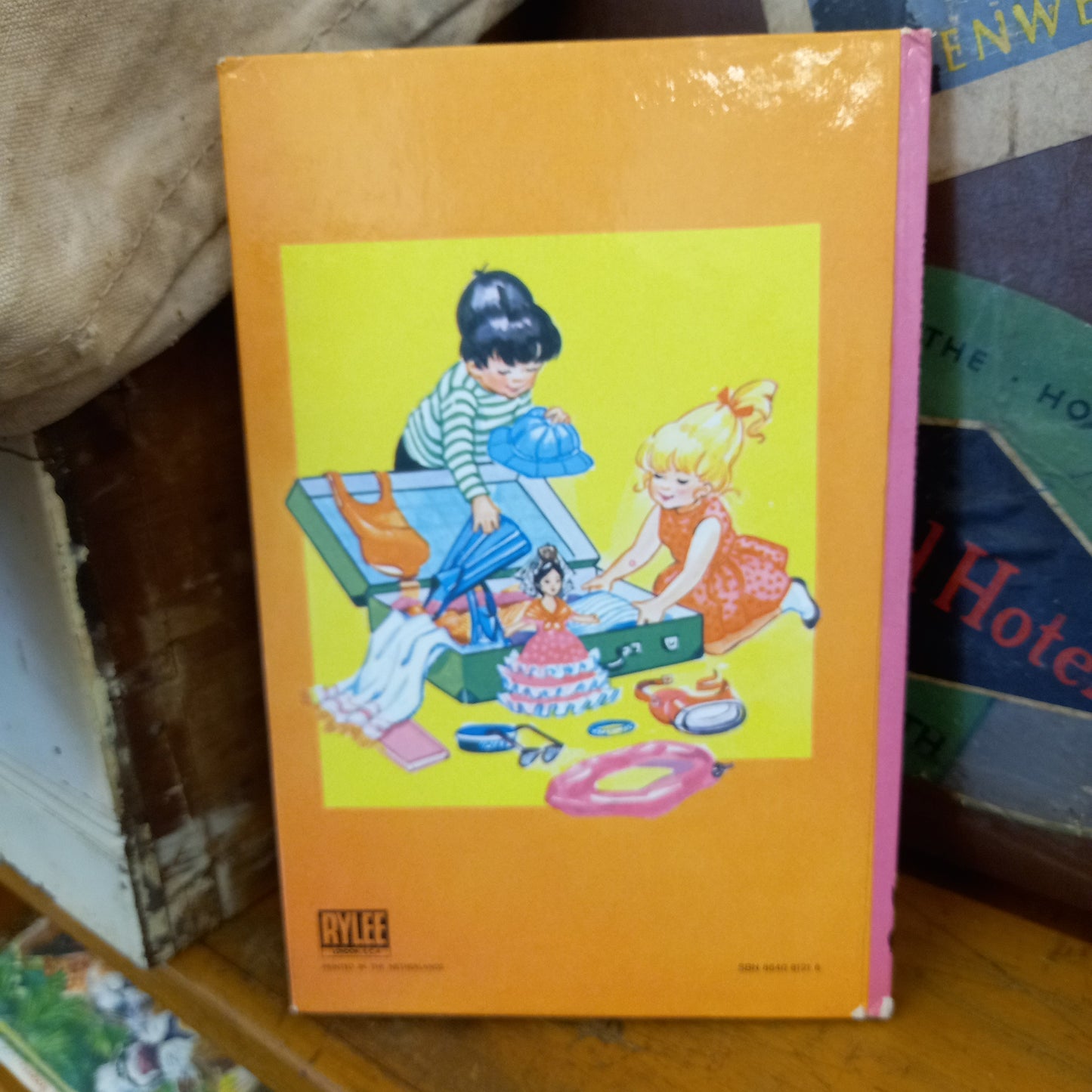 Mark and Mandy Go To Spain by Lornie Leete-Hodge-Book-Tilbrook and Co