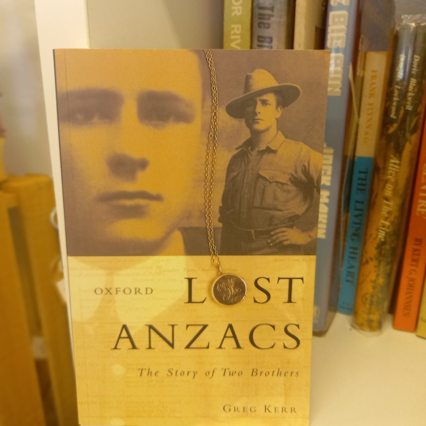 Lost Anzacs: The Story of Two Brothers by Greg Kerr (1998, Softcover)-Book – Australian Military History / Biography-Tilbrook and Co