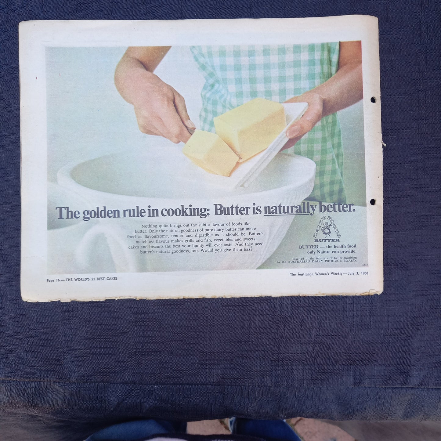 The Australian Women's Weekly presents The Word's 21 Best Cakes-Ephemera-Tilbrook and Co