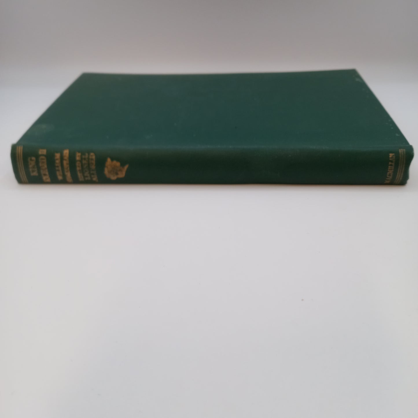 The Golden Treasury: Of the Best Songs and Lyrical Poems in the English Language edited by Francis Turner Palgrave-Books-Tilbrook and Co