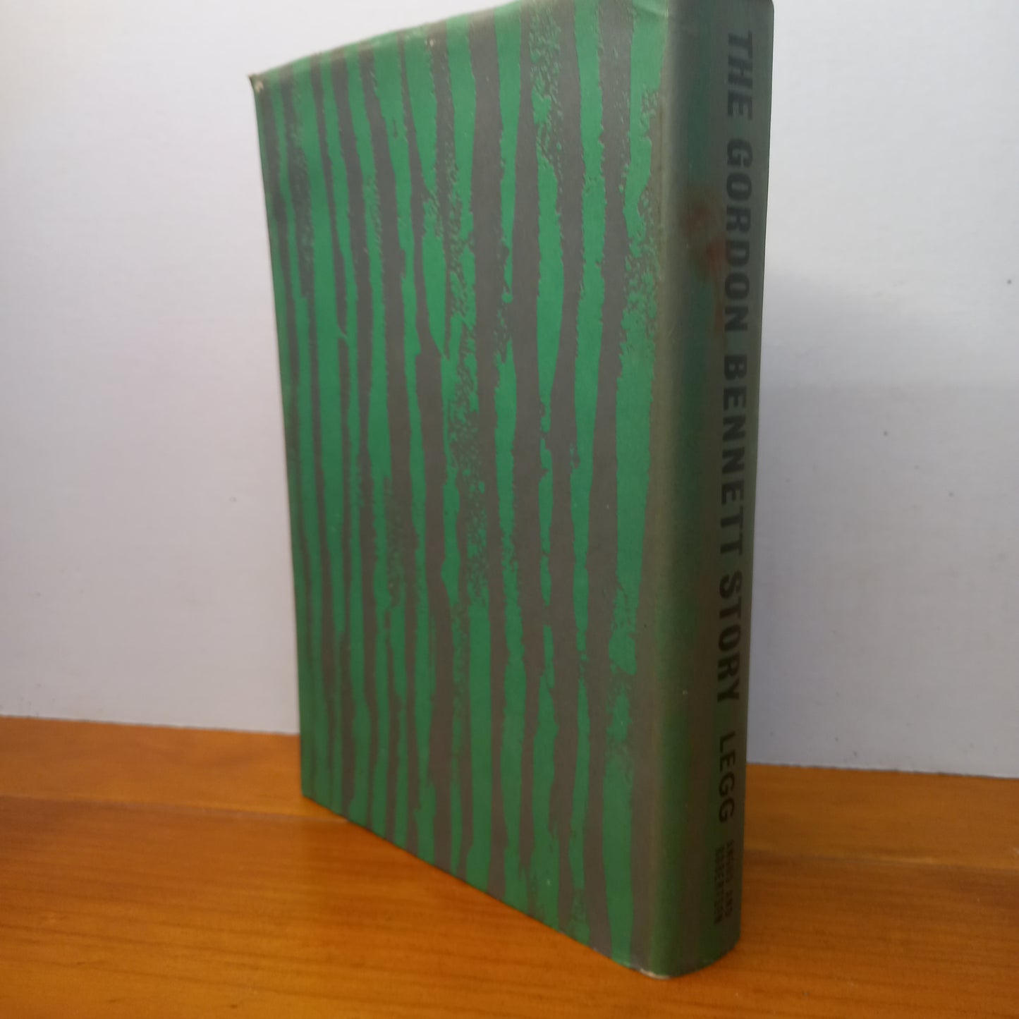 The Gordon Bennett Story by Frank Legg | Biography of WWII Australian General (1965, Hardcover)-Military Biography / Australian History-Tilbrook and Co