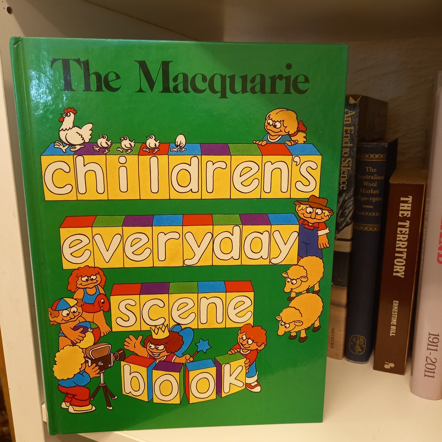 The Macquarie Children's Everyday Scene Book by Lindsay Knight, Illustrated by Louis Silvestro (1985, Hardcover)-Vintage Children's Educational / Language Development-Tilbrook and Co