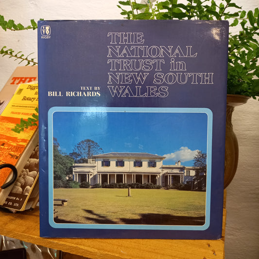 The National Trust in New South Wales by Bill Richards-Book-Tilbrook and Co