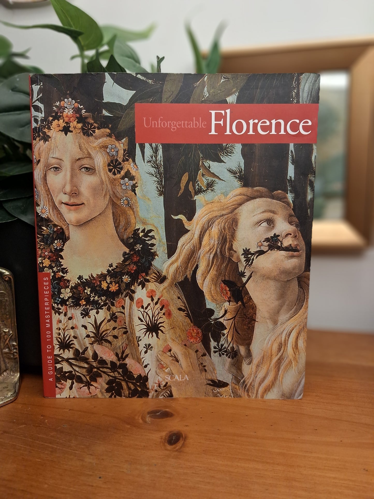 Cover of Unforgettable Florence: A Guide to 100 Masterpieces by Giovanna Uzzani, an English-language guide to Florence’s art treasures.