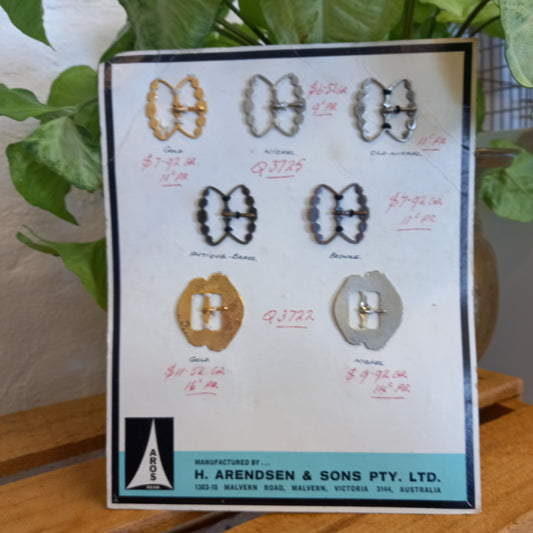 Vintage AROS Late 1960s Travelling Salesman's Buckle Sample Card Style Q3725 Decorative edge and Q3722 Plain Edge-Vintage Haberdashery-Tilbrook and Co