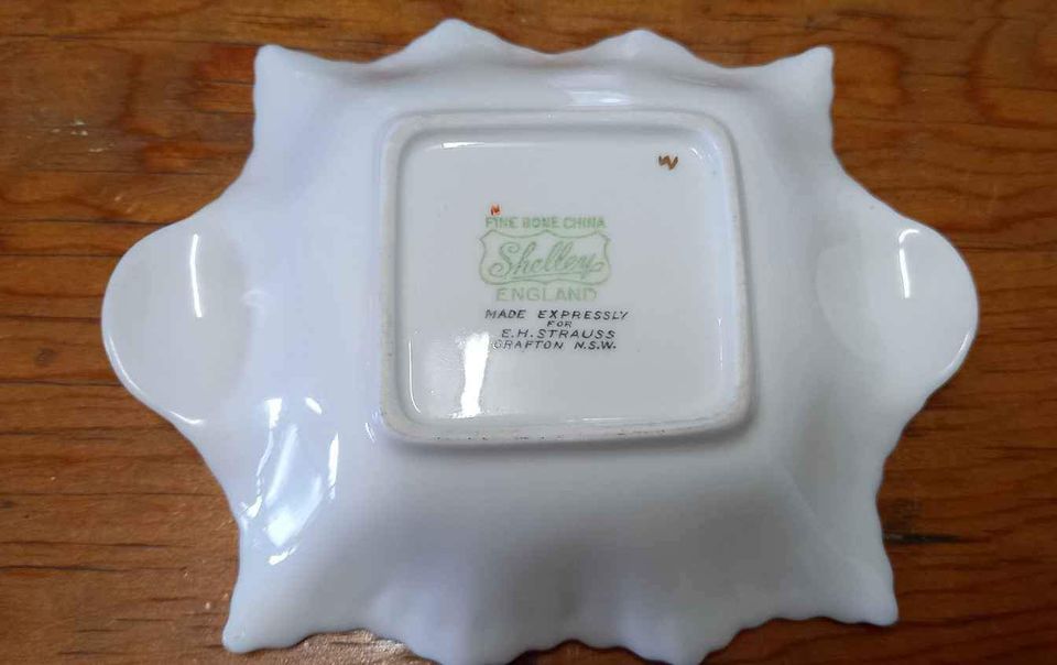 Shelley Grafton Jacaranda Souvenir Pin Dish-Vintage Ceramics-Tilbrook and Co