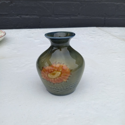 Vintage Wade Ireland Ceramic Bud Vase – Sunflower Design, c.1970-Vintage Vase-Tilbrook and Co