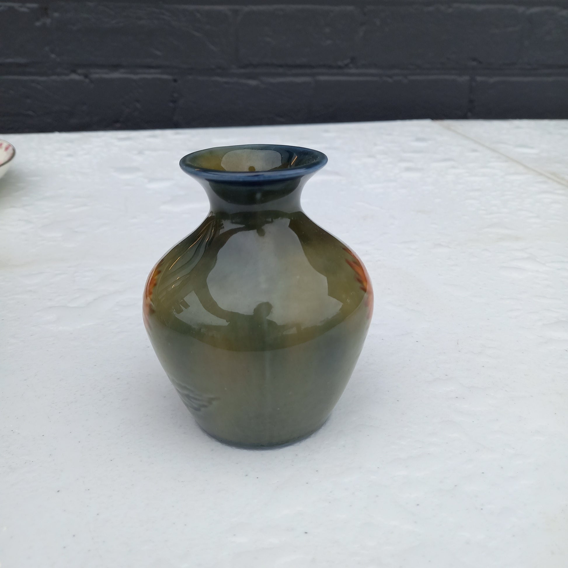 Vintage Wade Ireland Ceramic Bud Vase – Sunflower Design, c.1970-Vintage Vase-Tilbrook and Co