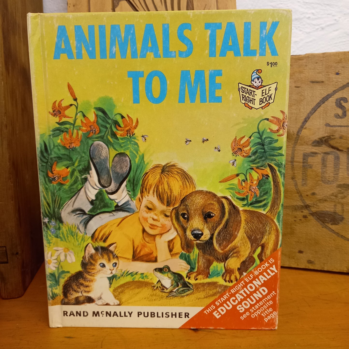 Animals Talk To Me. Written by Sue Mason, and illustrated by Irma Robinson.-Book-Tilbrook and Co