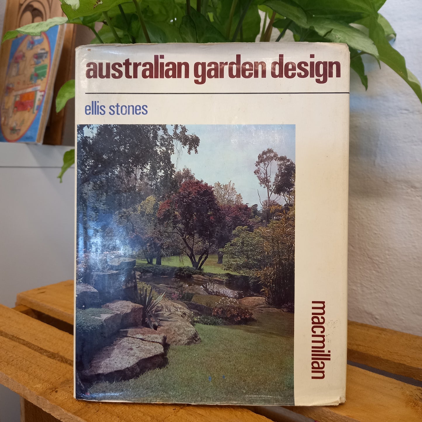 Australian garden design by Ellis Stones-Book-Tilbrook and Co