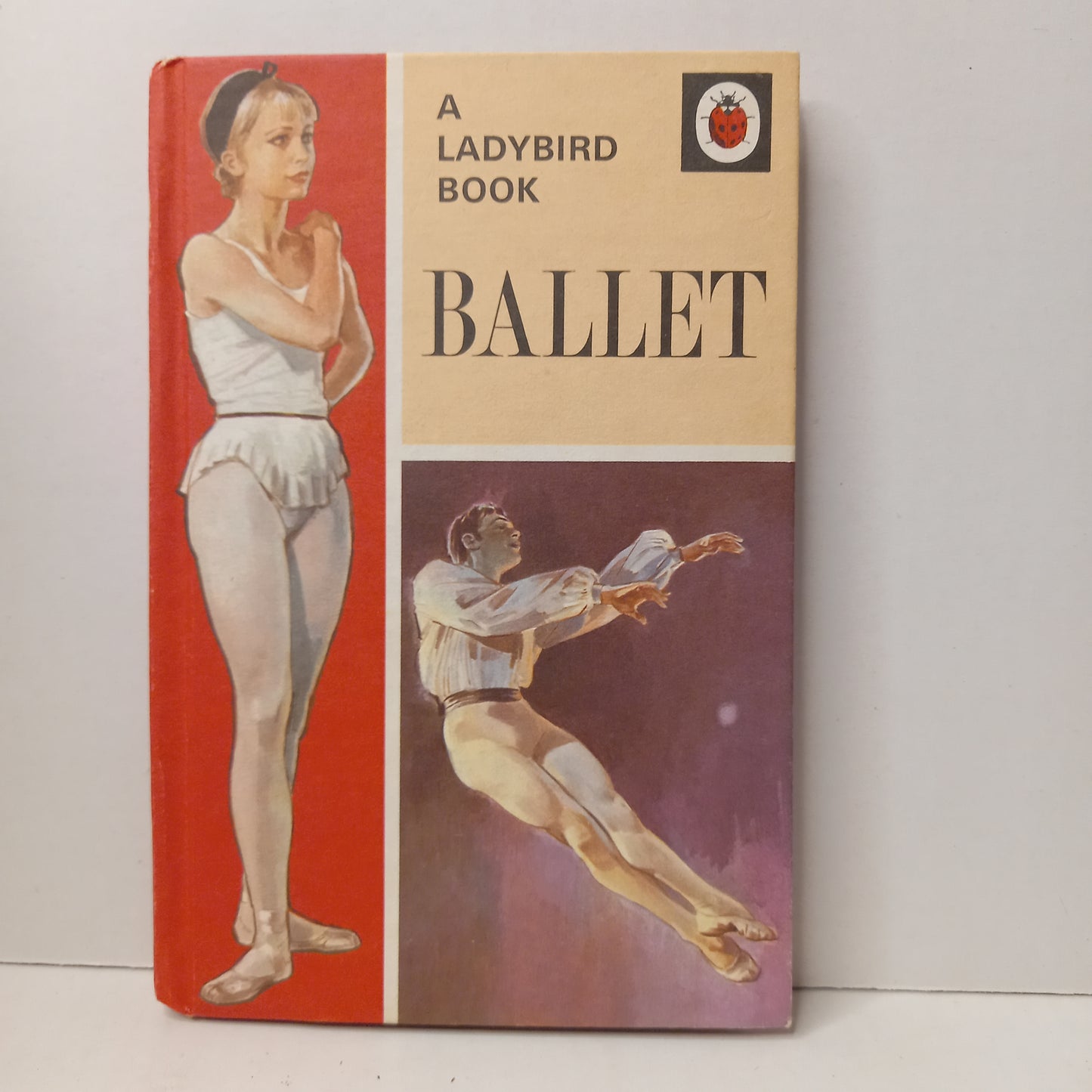 Ballet by Ian Woodward; Martin Aitchison -A Ladybird Book, Series 662-Book-Tilbrook and Co