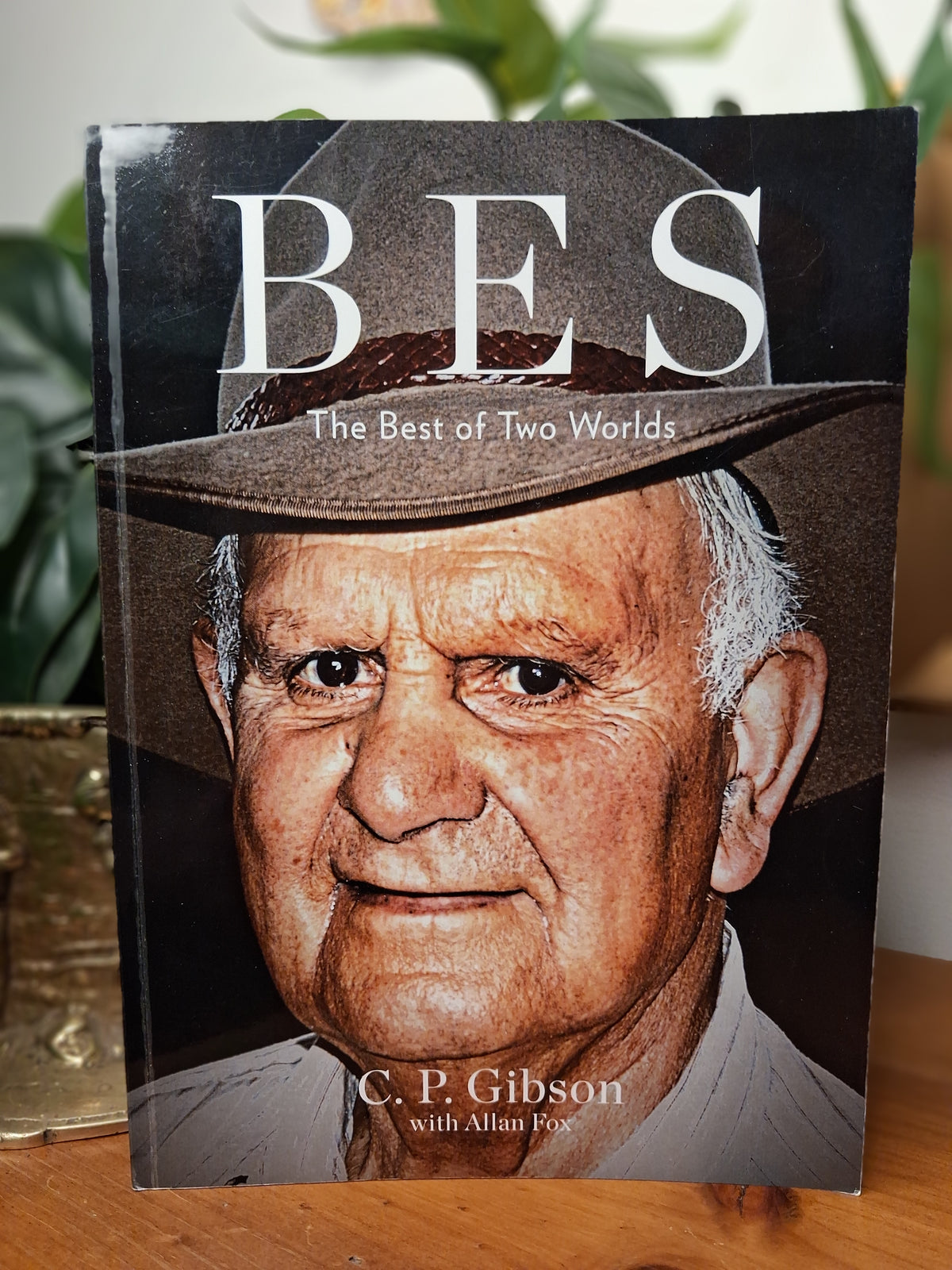 Bes: The Best of Two Worlds – The Life Story of Besley Murray (2015, Signed)-Aboriginal Biography / Australian Local History-Tilbrook and Co