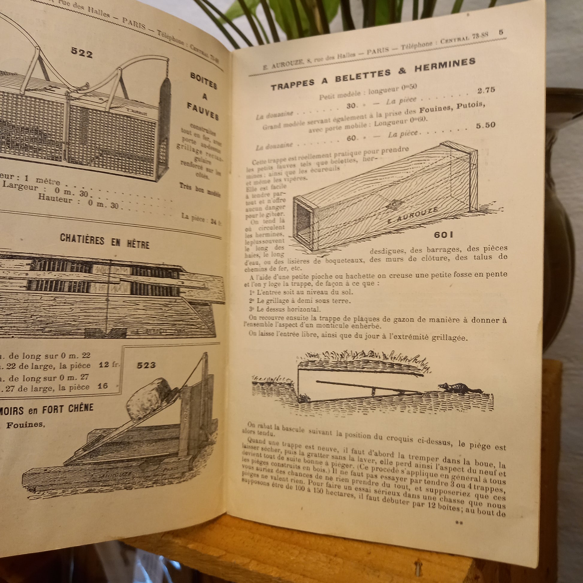 Catalogue 1913. Au Renard Blanc, fabrique de pièges en tous genres-Ephemera-Tilbrook and Co