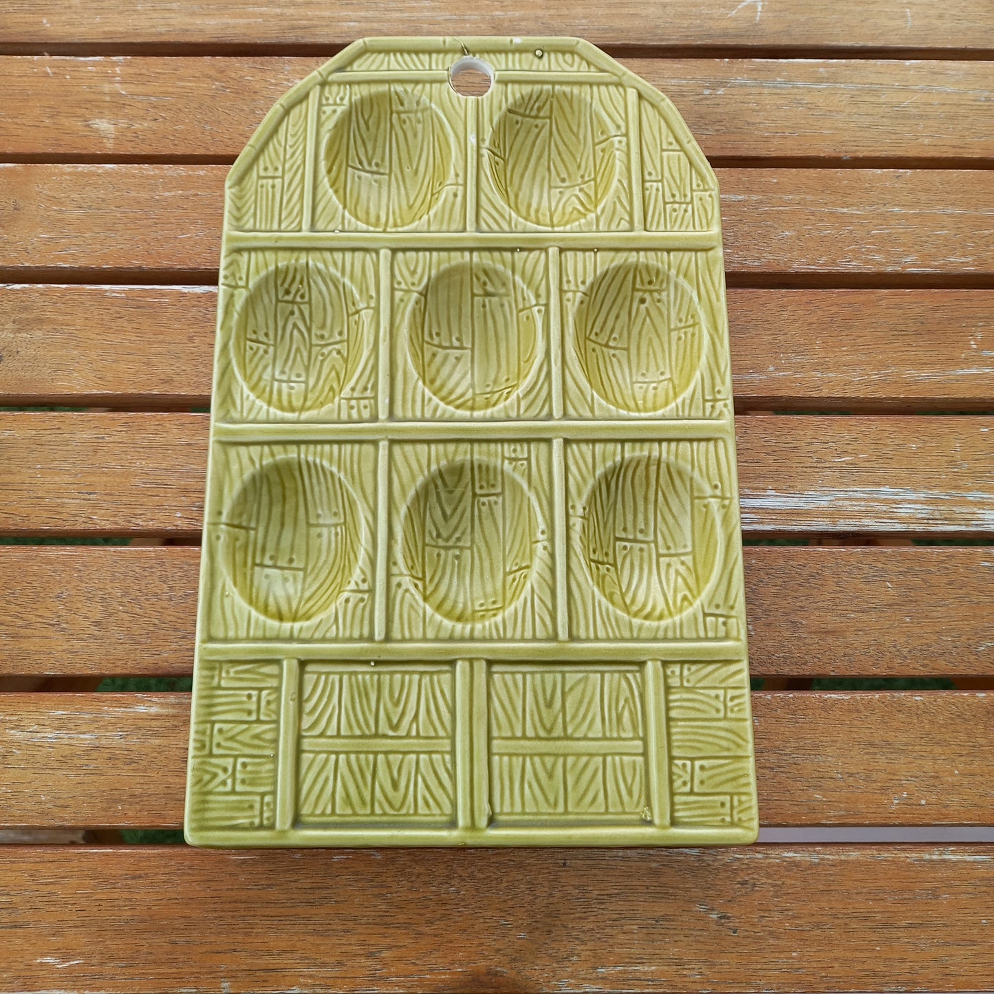 Vintage Green Ceramic Devilled Egg Hanging Dish – Made in Japan-Vintage Kitchenware-Tilbrook and Co