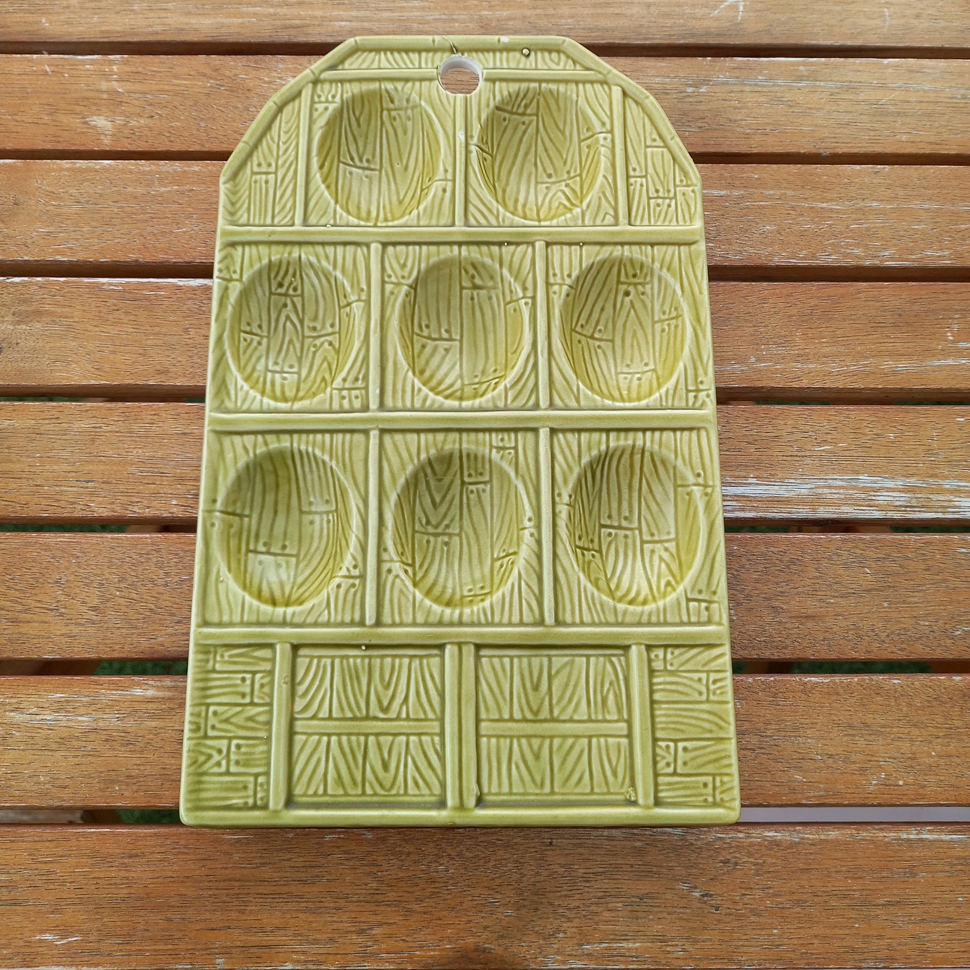 Vintage Green Ceramic Devilled Egg Hanging Dish – Made in Japan-Vintage Kitchenware-Tilbrook and Co