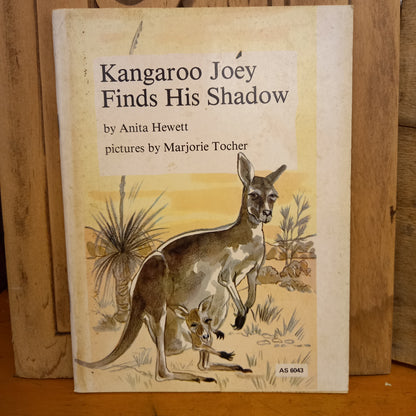 Kangaroo Joey Finds His Shadow by Anita Hewett-Book-Tilbrook and Co