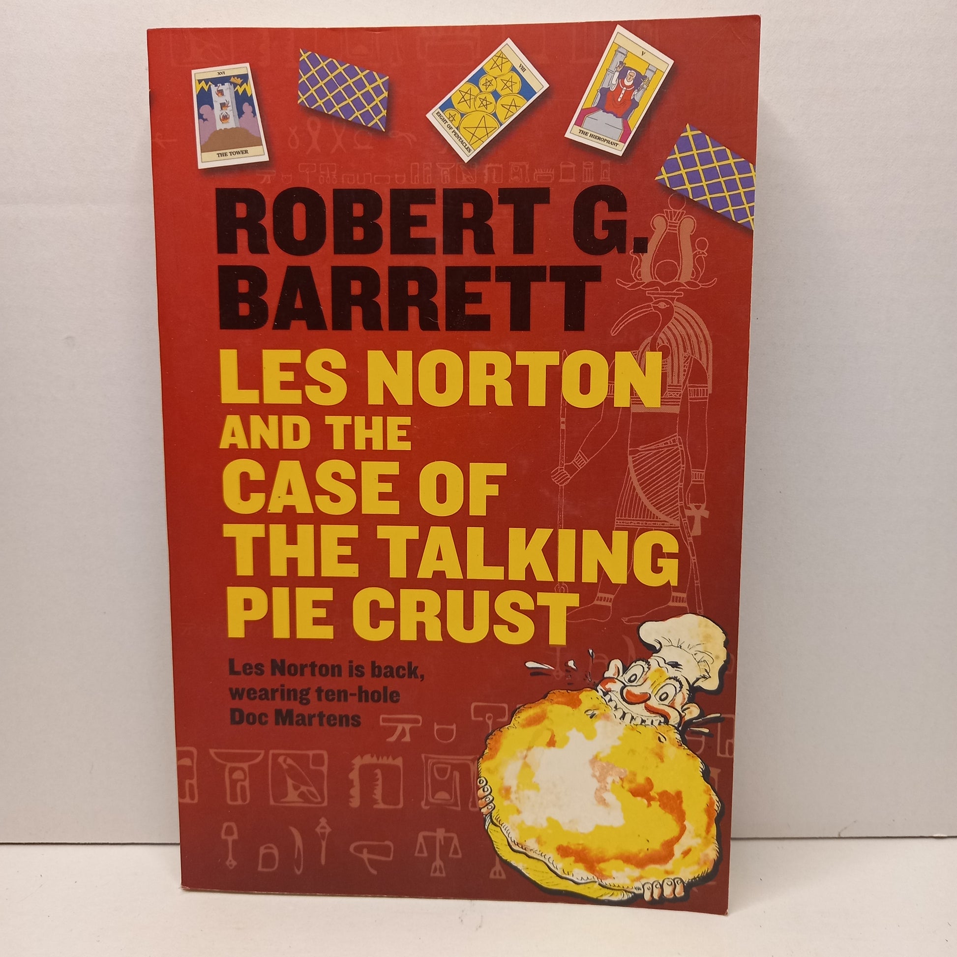 Les Norton and the Case of the Talking Pie Crust by Robert G. Barrett-Book-Tilbrook and Co