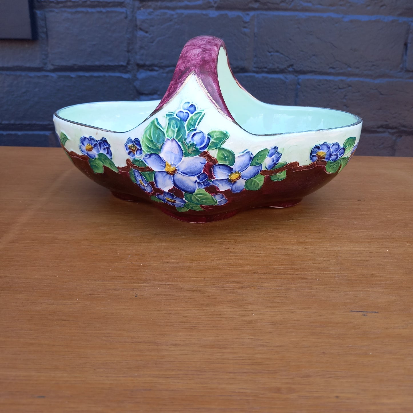 Maling Embossed Lustre Floral Bowl with Handle-Decor-Tilbrook and Co