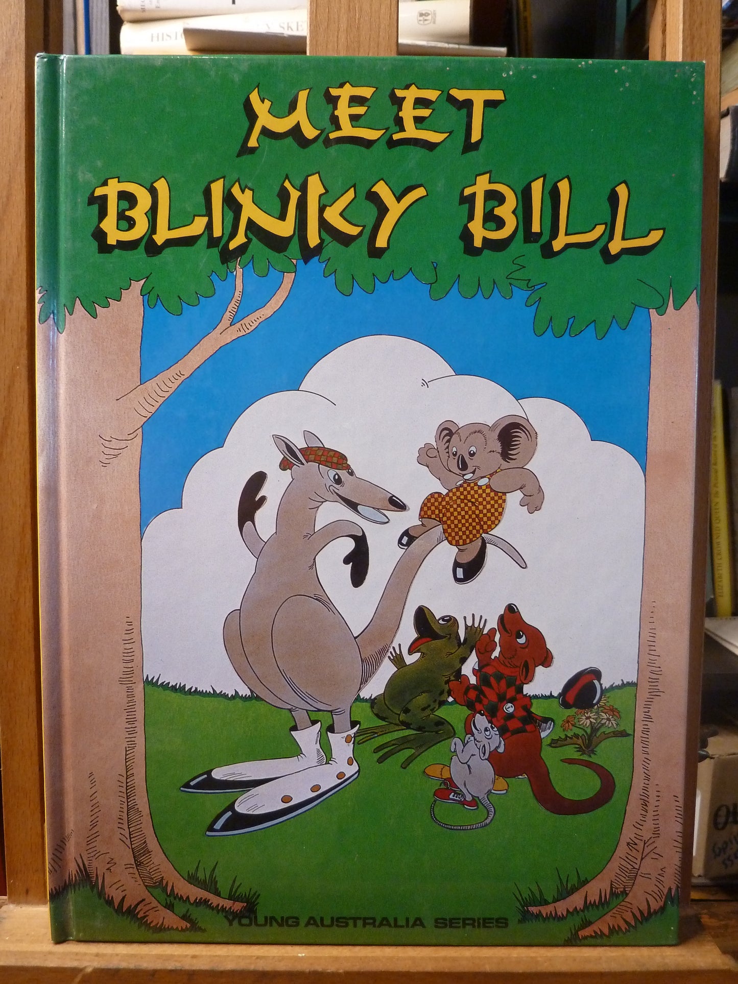 Meet Blinky Bill Adapted from Dorothy Wall's original story by Carol Odell Illustrations based on the orginal Dorothy Wall characters by Louis Silvestro-Book-Tilbrook and Co