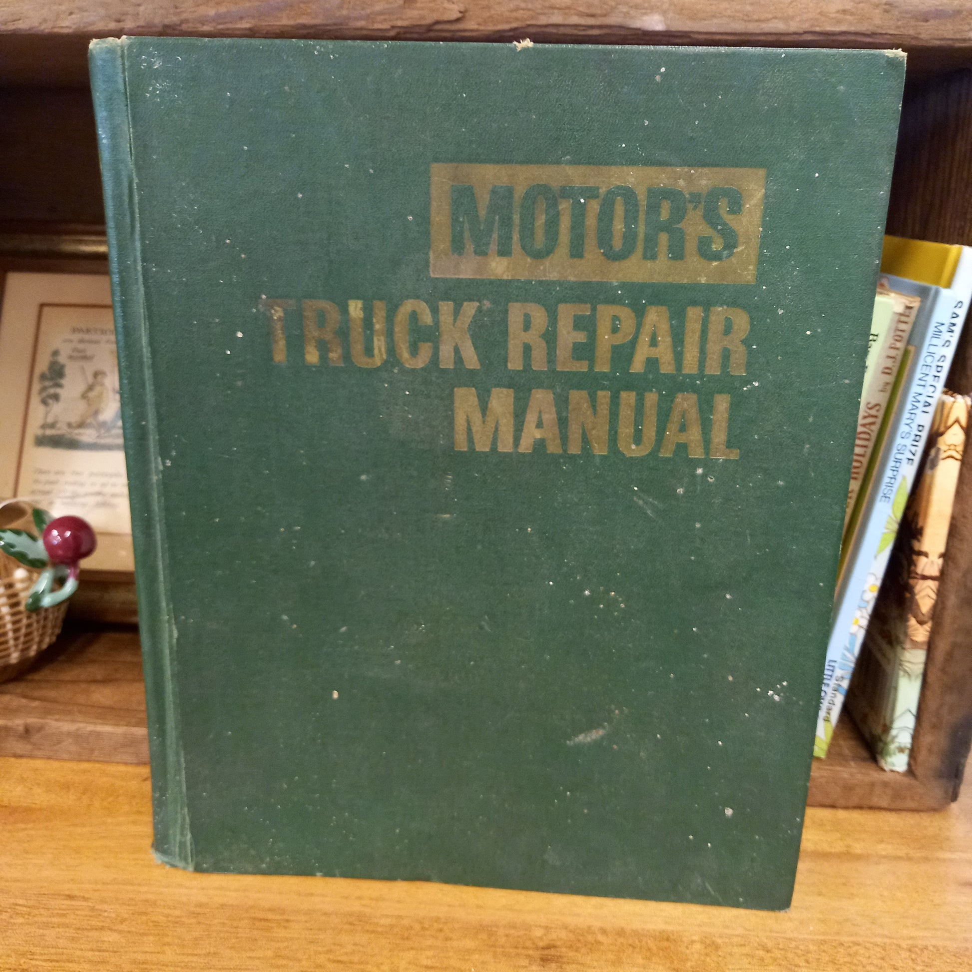 Motor's Truck Repair Manual - 1969 22nd edition, 1st printing-Book-Tilbrook and Co