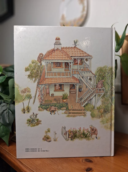 Mr Poppleberry and Fred the White Cockatoo – Hilarie Lindsay (c.1983)-Vintage Australian Children’s Picture Book-Tilbrook and Co