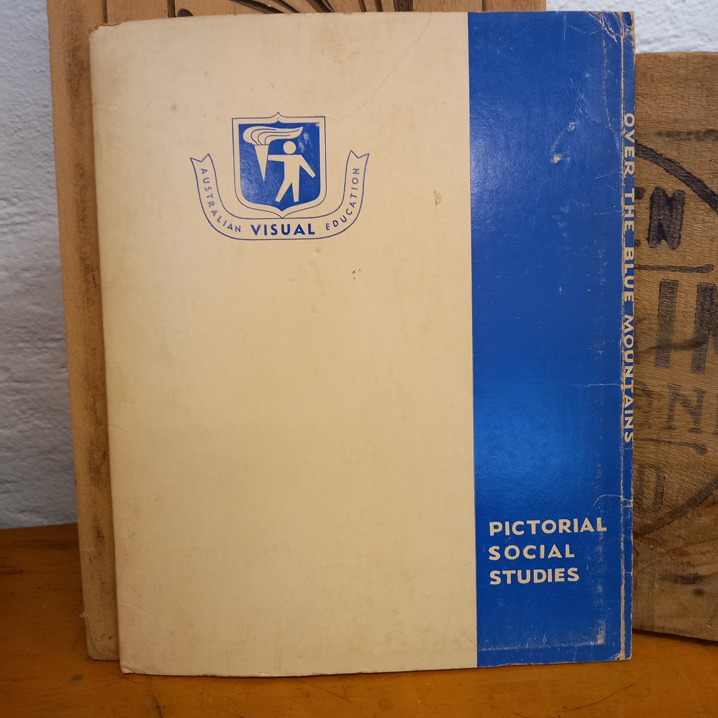 Pictorial Social Studies : Series 1 Vol 12: Australian Exploration and Development : Macquarie the Builder-Ephemera-Tilbrook and Co