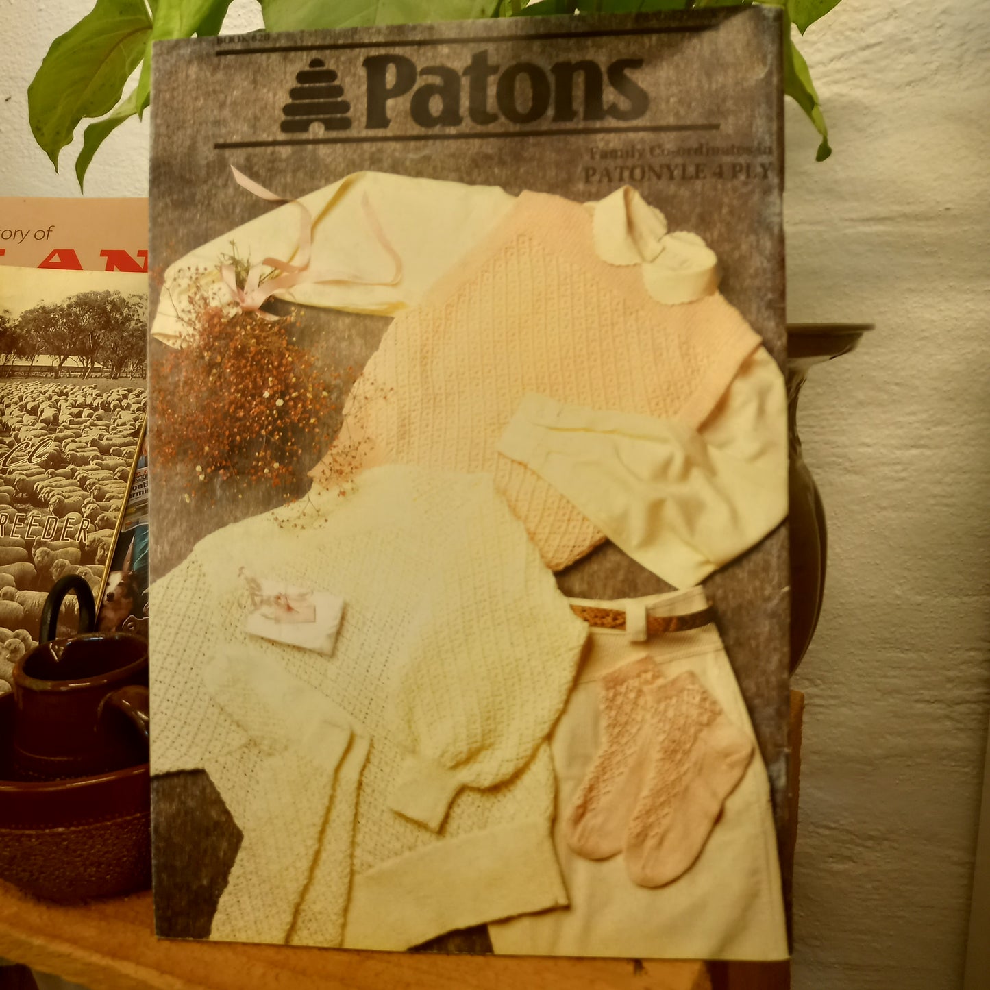 Patons Family Co-ordinates in Patonyle 4 ply book 820-Ephemera-Tilbrook and Co