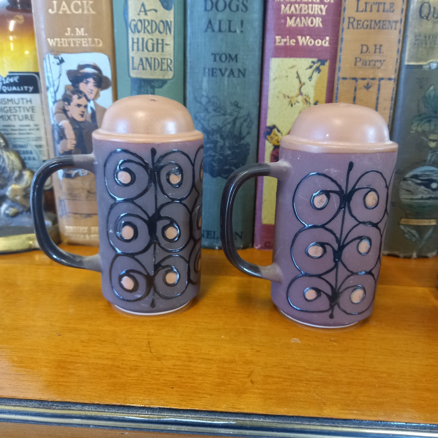 Retro Salt and Pepper Shakers - Japan-Tilbrook and Co