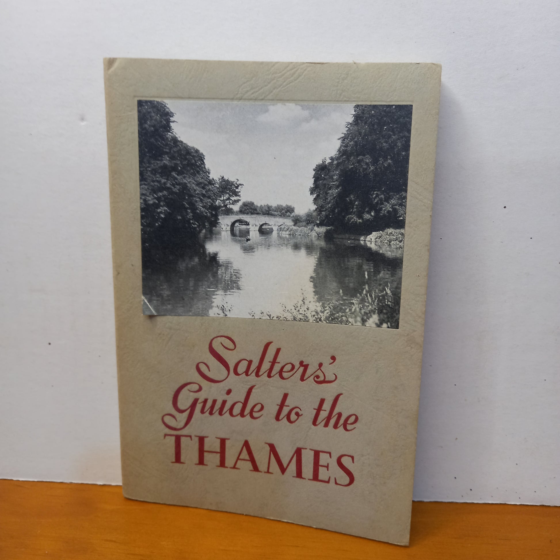 Salters' Guide to the Thames by J. H. & J. A Salter-Book-Tilbrook and Co