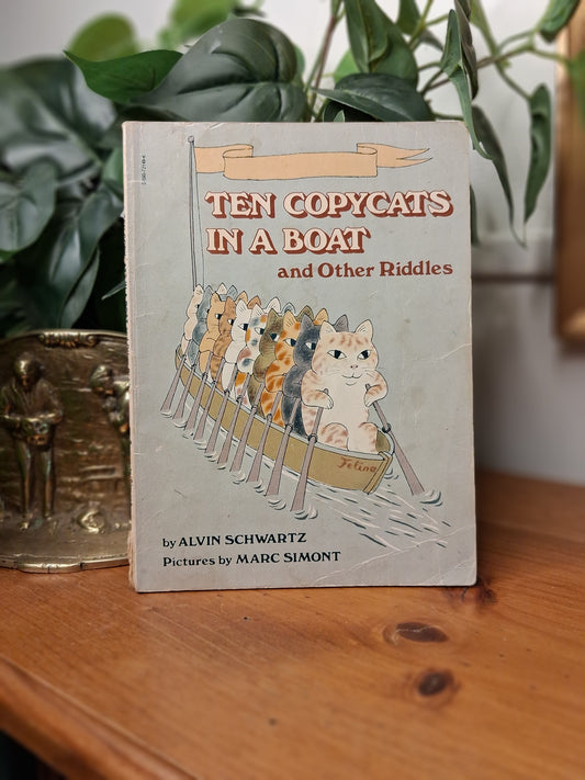 Ten Copycats in a Boat and Other Riddles by Alvin Schwartz-Children’s Riddles / Humour / Vintage Paperback-Tilbrook and Co