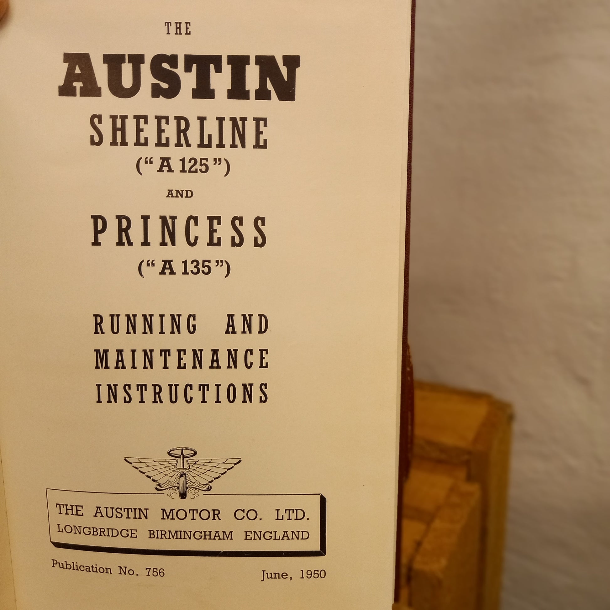 The Austin Sheerline A125 and Princess A135: Running and Maintenance Instructions (June 1950)-Vintage Motoring Manual / Automotive Reference-Tilbrook and Co
