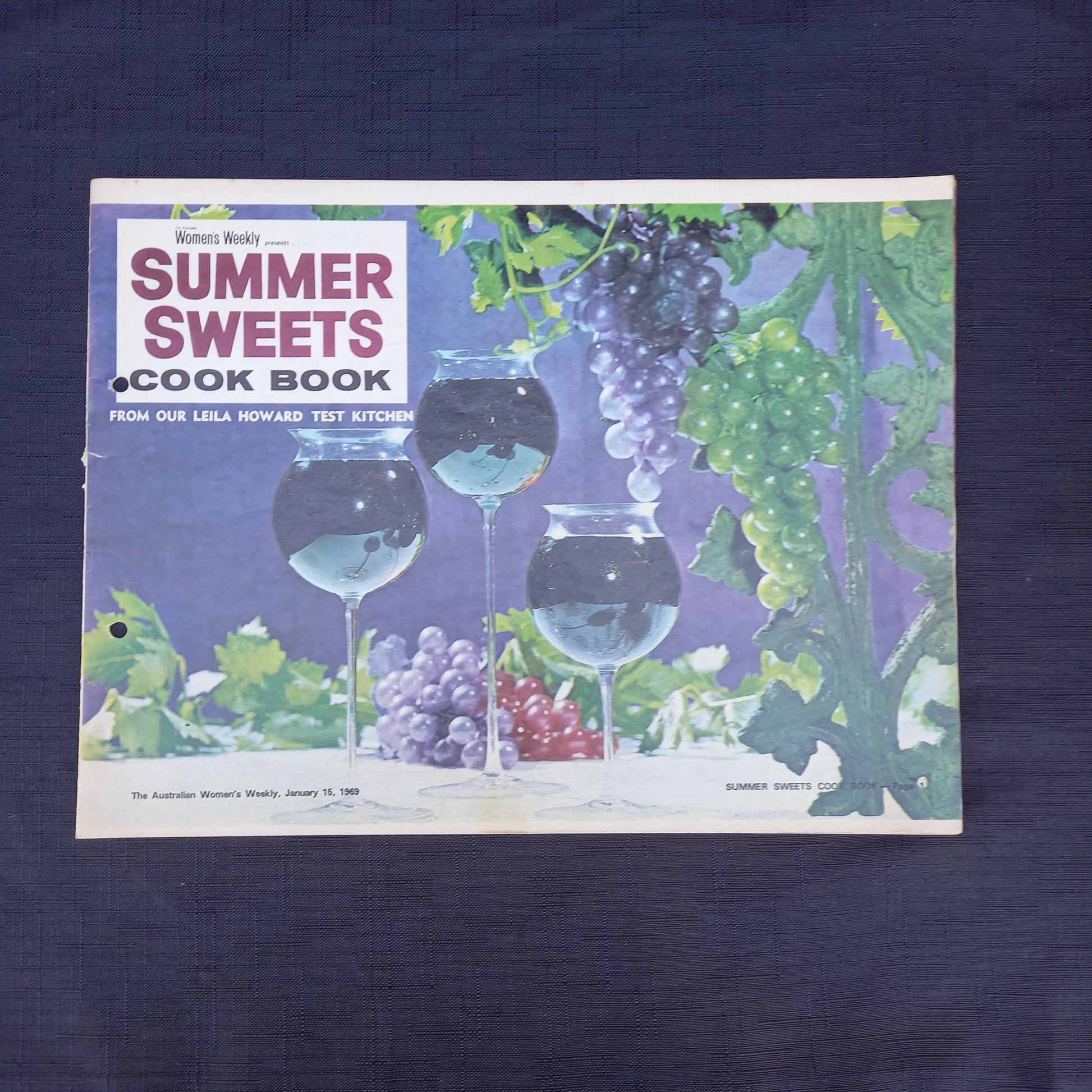 The Australian Women's Weekly presents Summer Sweets-Ephemera-Tilbrook and Co