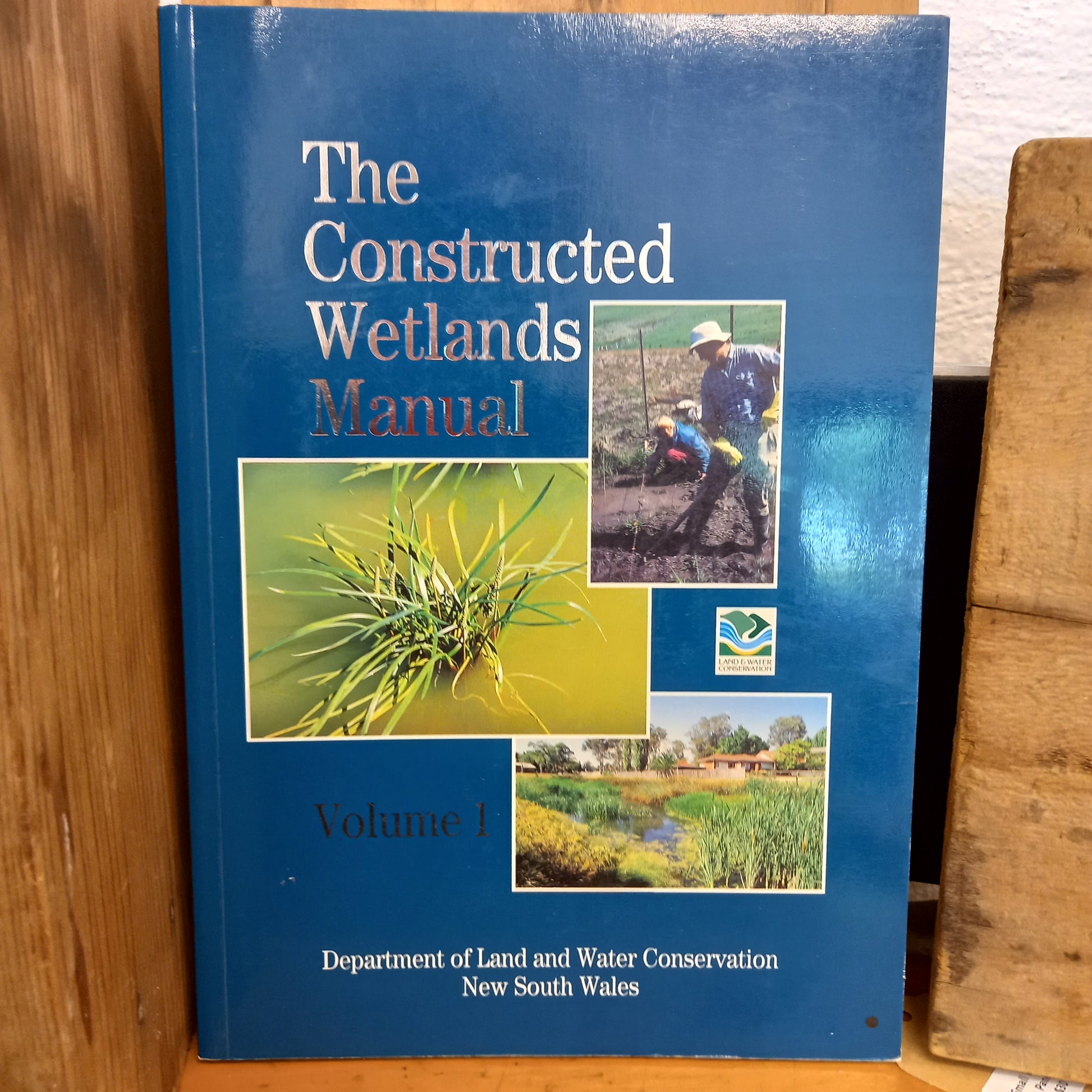 The Constructed wetlands Manual Vol 1 & 2 by Dept. Of Land and Water Conservation , New South Wales-Book-Tilbrook and Co