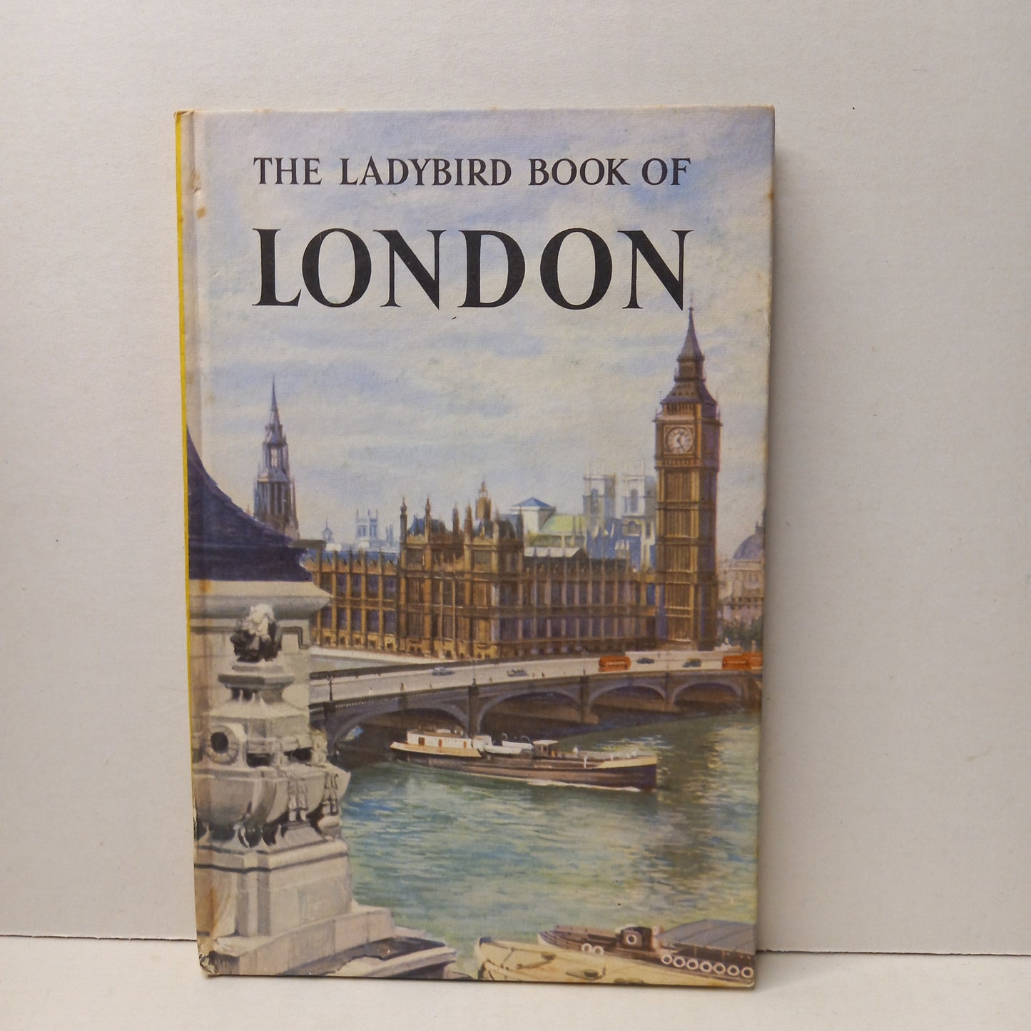 The Ladybird Book of London by John Berry-Book-Tilbrook and Co