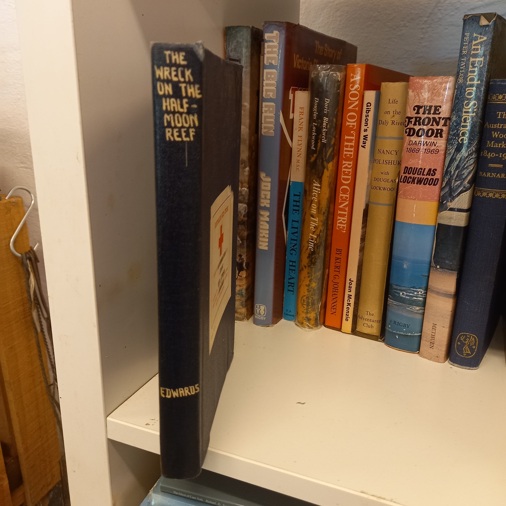 The wreck on the Half-Moon Reef by Hugh Edwards-Books-Tilbrook and Co