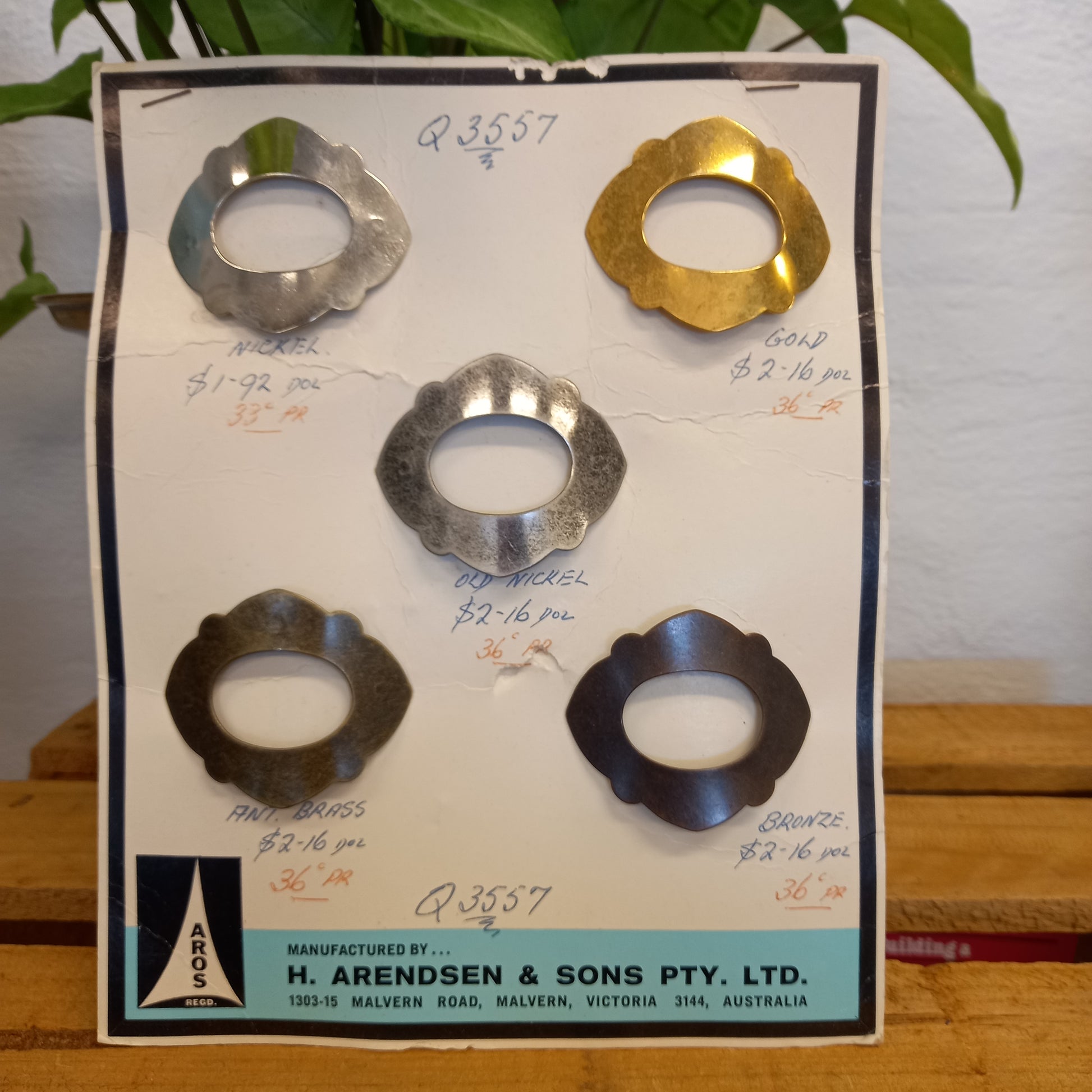 Vintage AROS Late 1960s Travelling Salesman's Buckle Sample Card Q3557 of 5 Buckles-Vintage Haberdashery-Tilbrook and Co
