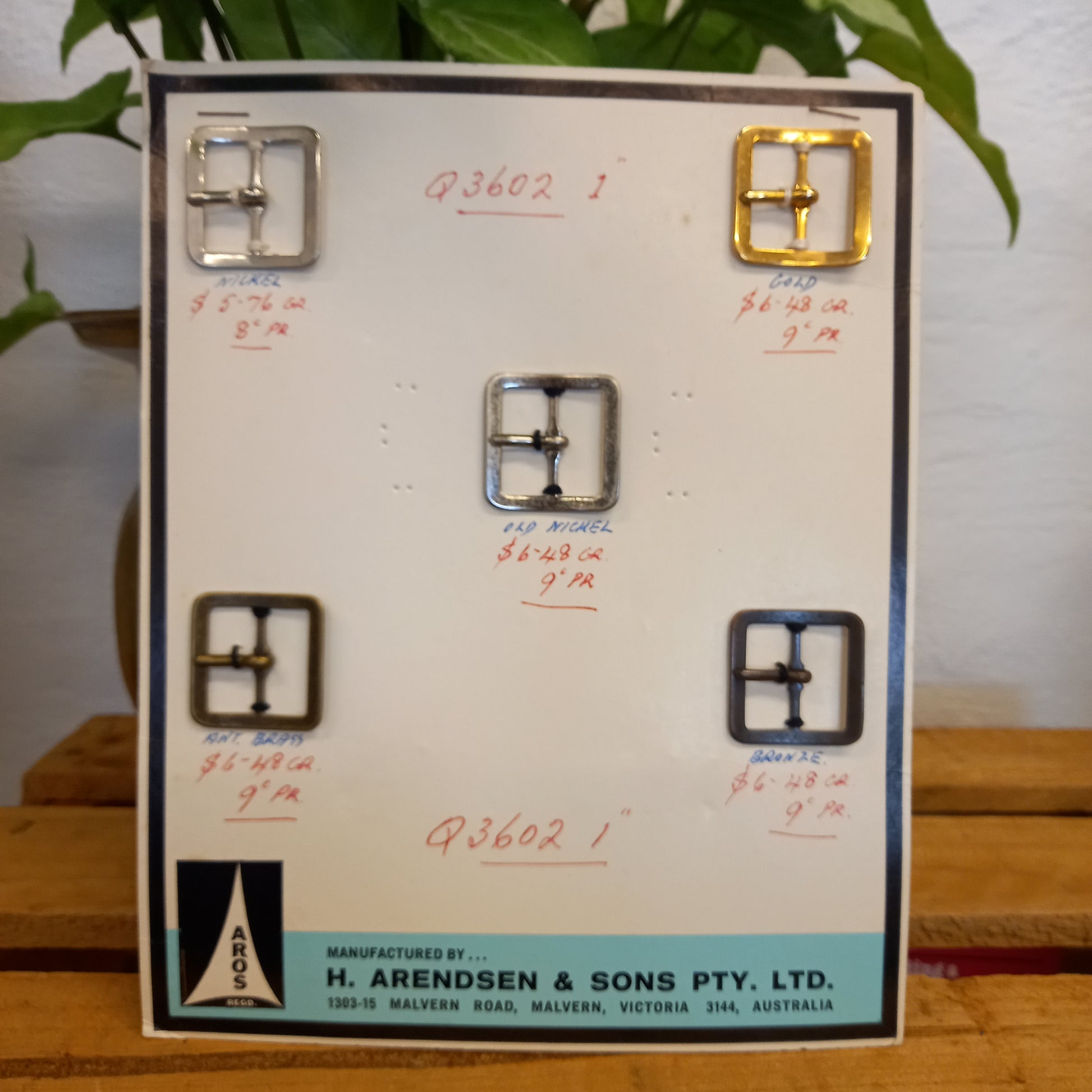 Vintage AROS Late 1960s Travelling Salesman's Buckle Sample Card Q3602 1"of 5 Buckles-Vintage Haberdashery-Tilbrook and Co