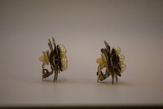 Vintage Black Petal Faux Pearl Clip on Earrings-Clothing Accessories-Tilbrook and Co