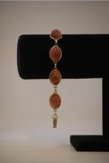 Vintage Gold Coloured linked Bracelet with Agate Stones-Clothing Accessories-Tilbrook and Co