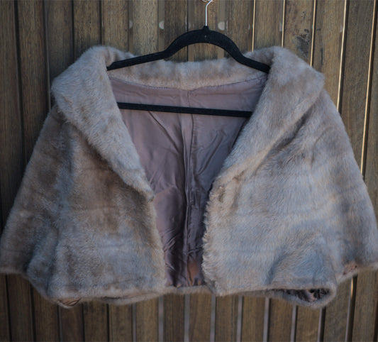 Vintage Light Brown Cape with Collar – Very Good Condition-Vintage Women’s Outerwear / Cape-Tilbrook and Co