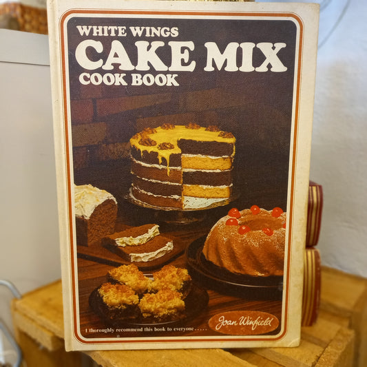 White Wings Cake Mix Cook Book by Joan Winfield (1971, Hardcover)-Vintage Cookbook-Tilbrook and Co