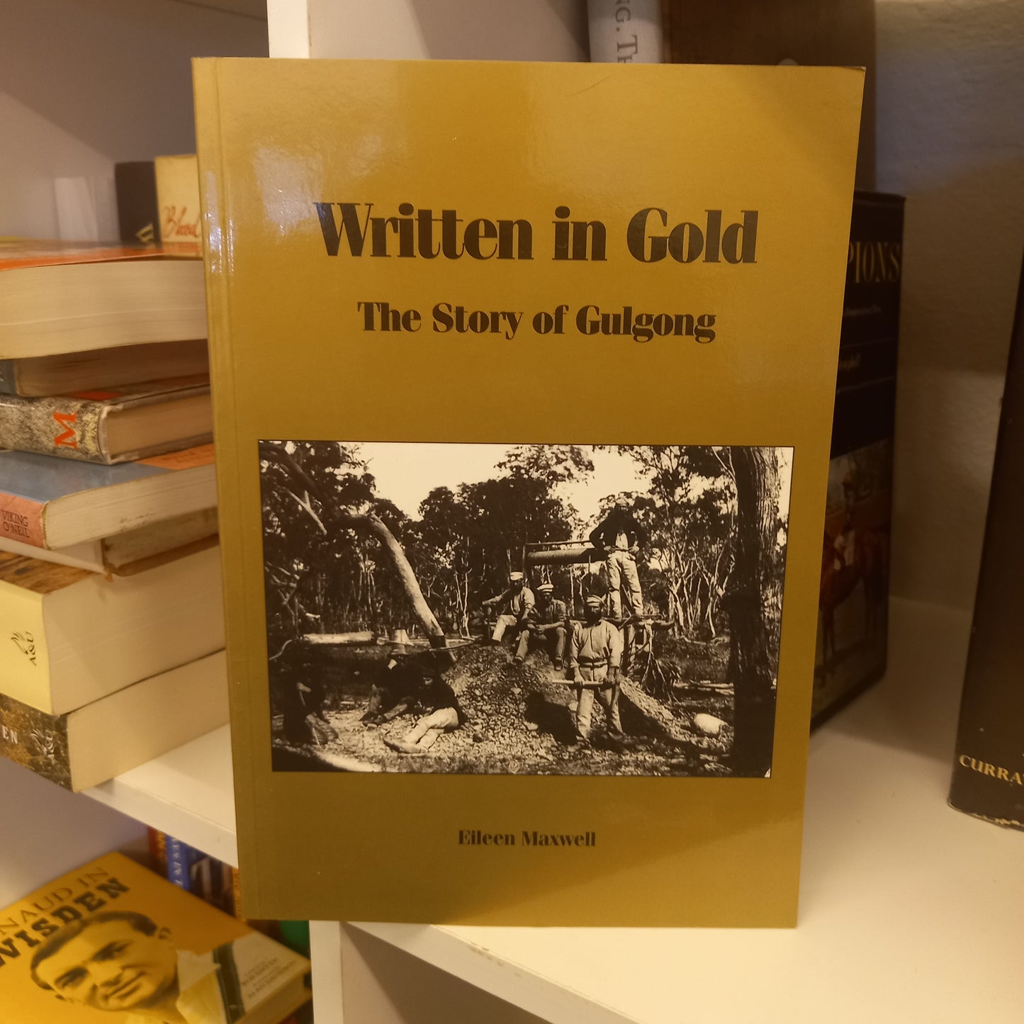 Writtin in Gold by Eileen Maxwell-Book-Tilbrook and Co