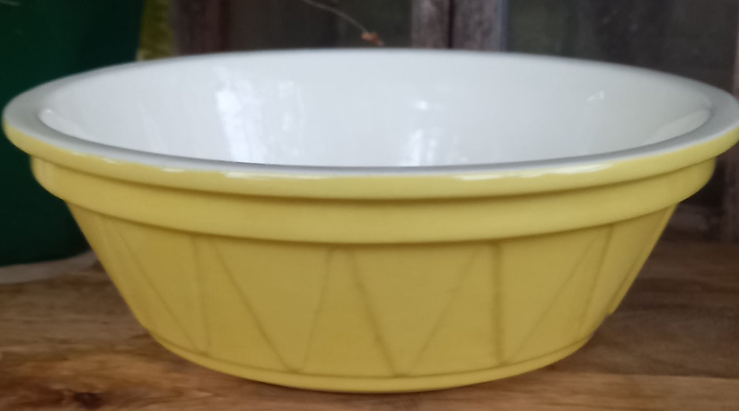 Retro Bright Yellow Geometric pattern Diana Ovenware-Kitchenalia-Tilbrook and Co