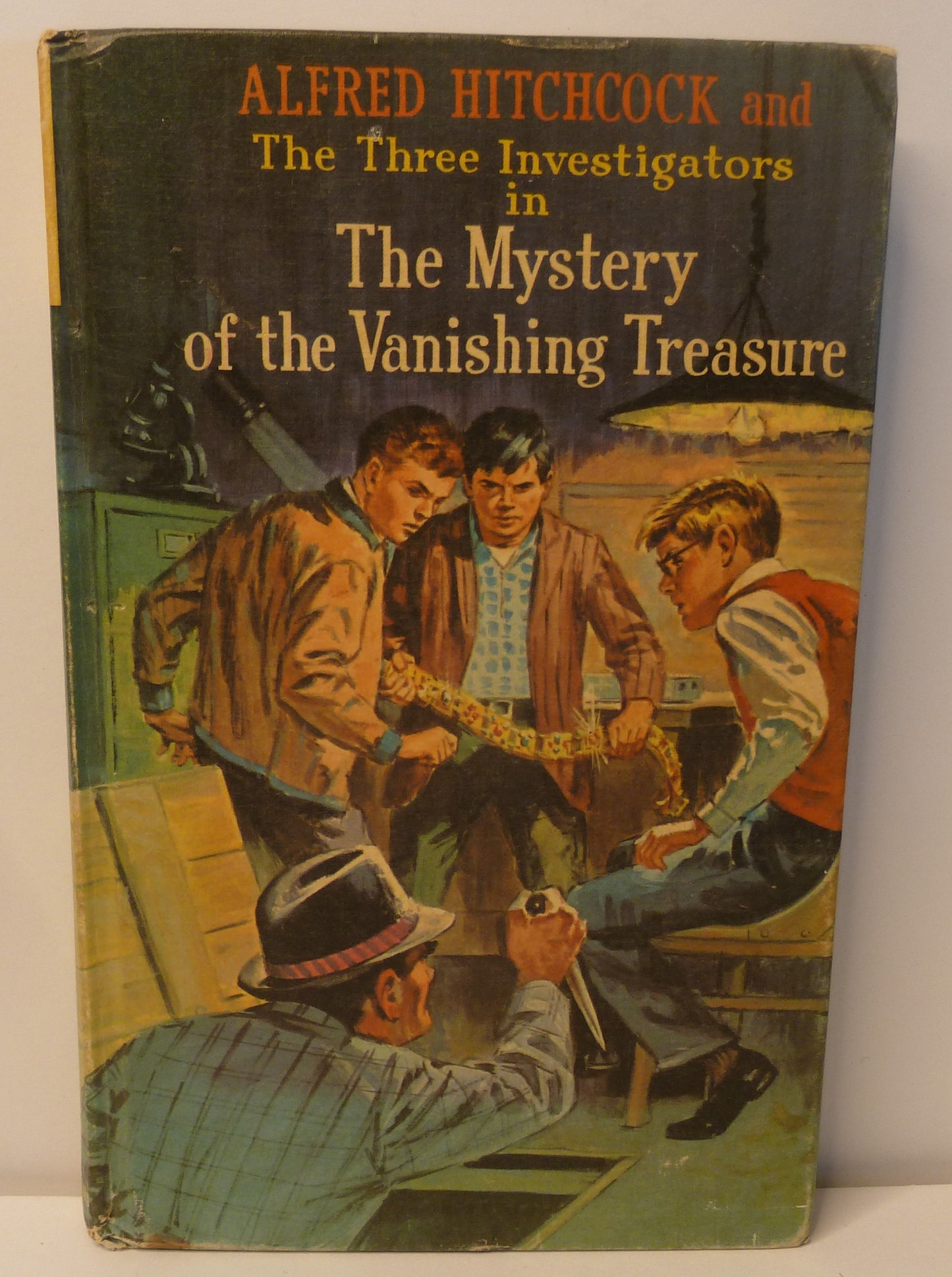 Alfred Hitchcock and the Three Mystery of the Vanishing Treasure Series no 5-Book-Tilbrook and Co